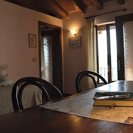 I Tigli Di Altavilla Alba (Piedmont)