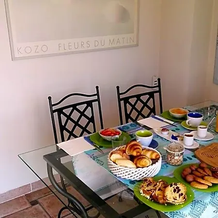 I Tigli Di Altavilla Bed & Breakfast 4*